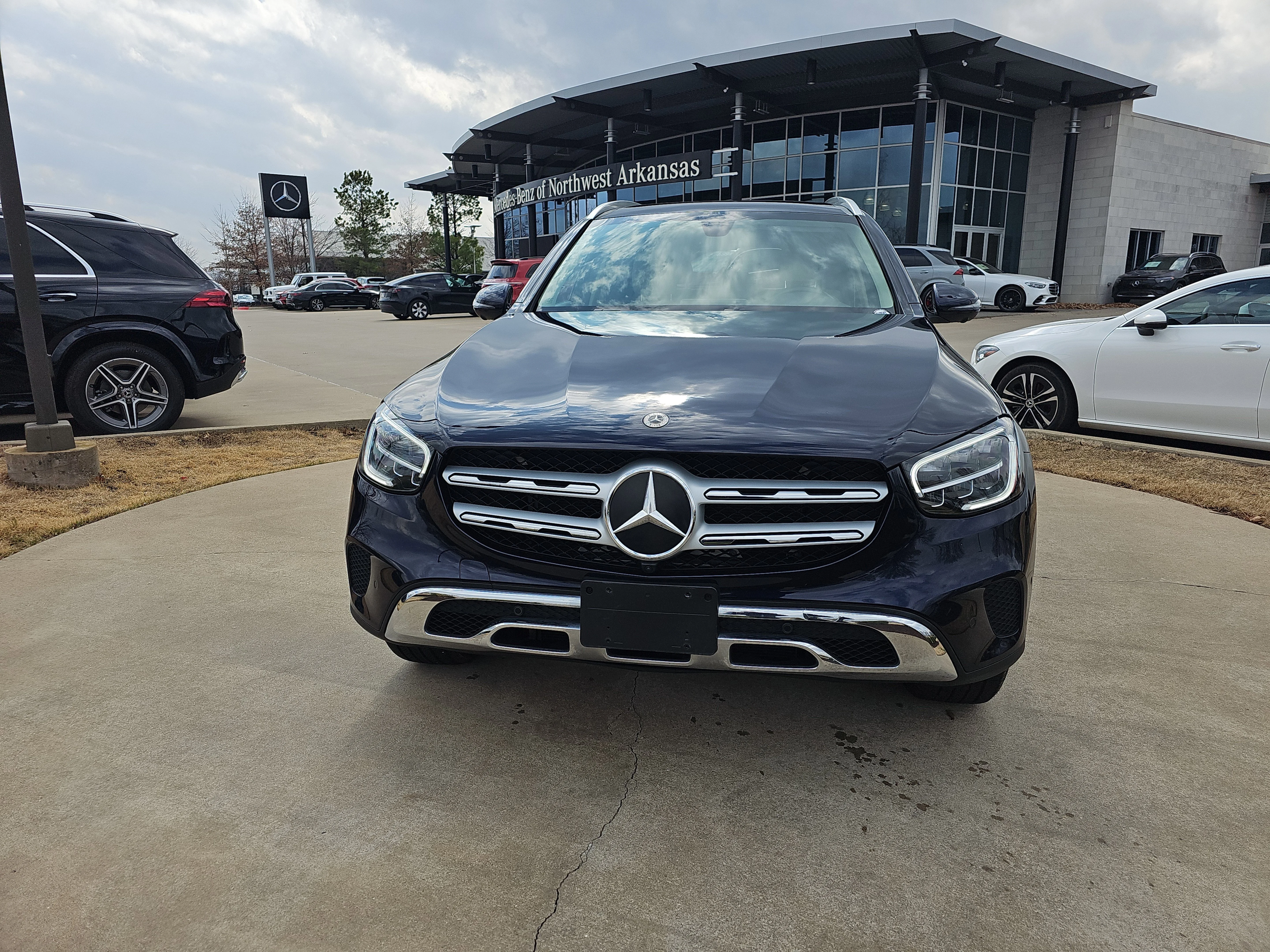 2021 Mercedes-Benz GLC GLC300 - Photo 9