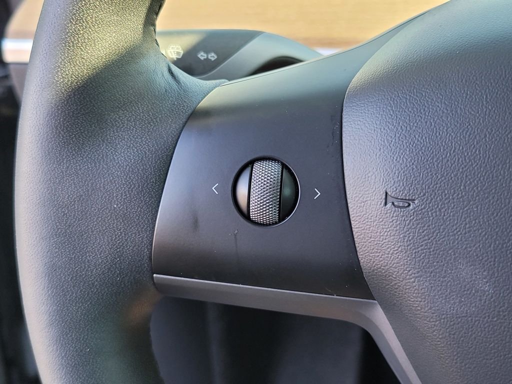 Used 2022 Black Tesla Performance image 25