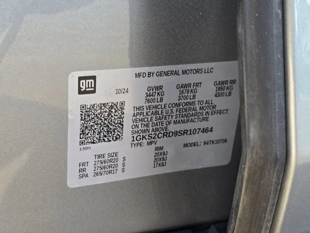 2025 GMC Yukon AT4 - Photo 35