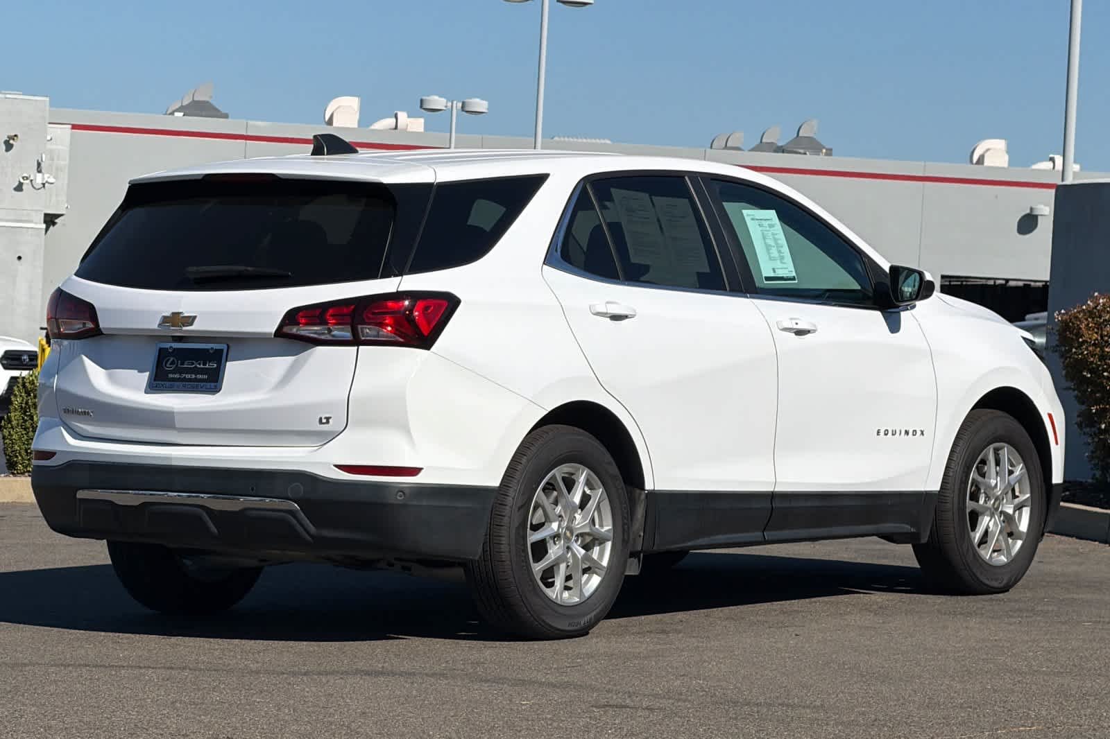 Used 2022 Summit White Chevrolet LT image 2