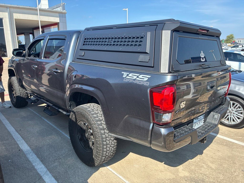 Used 2022 Gray Toyota SR image 3
