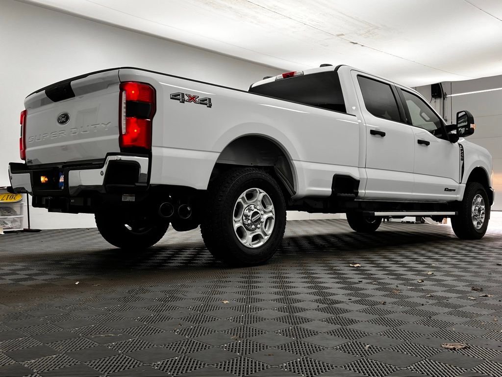 New 2026 White Ford XLT image 13
