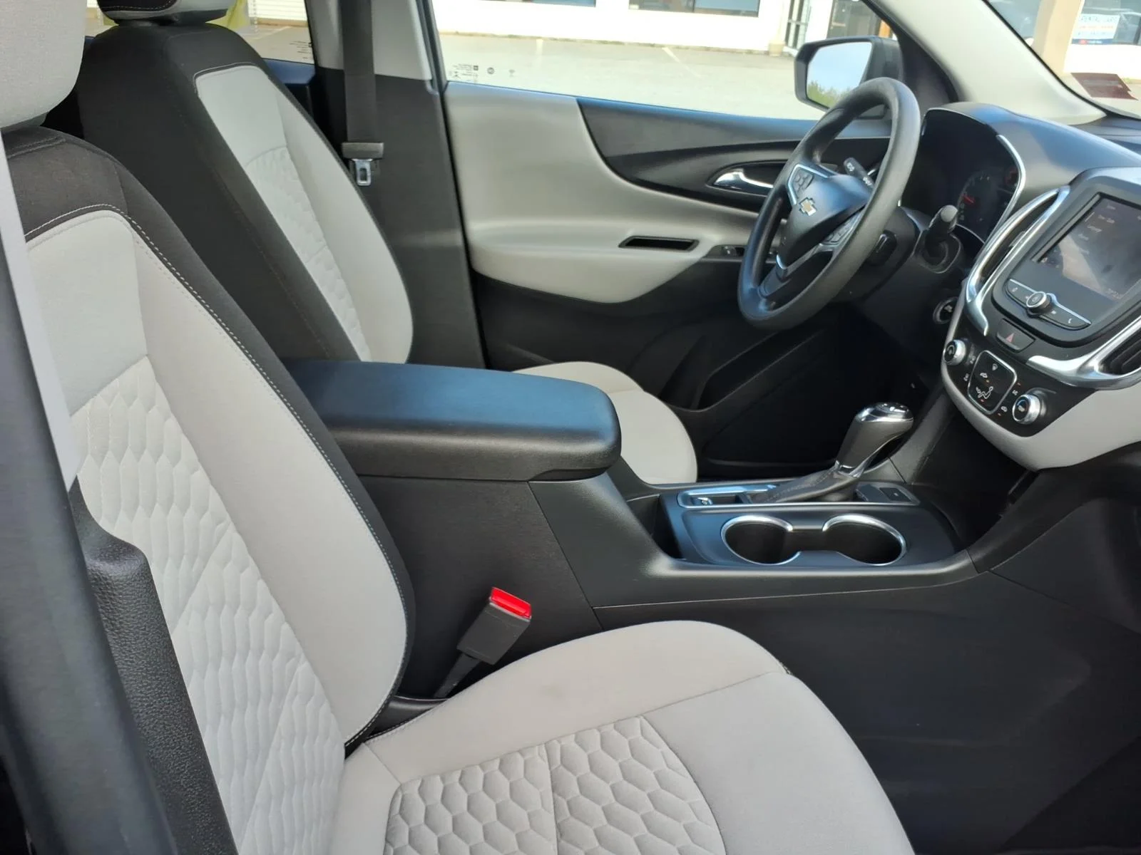 Used 2020 Midnight Blue Metallic Chevrolet LS image 15