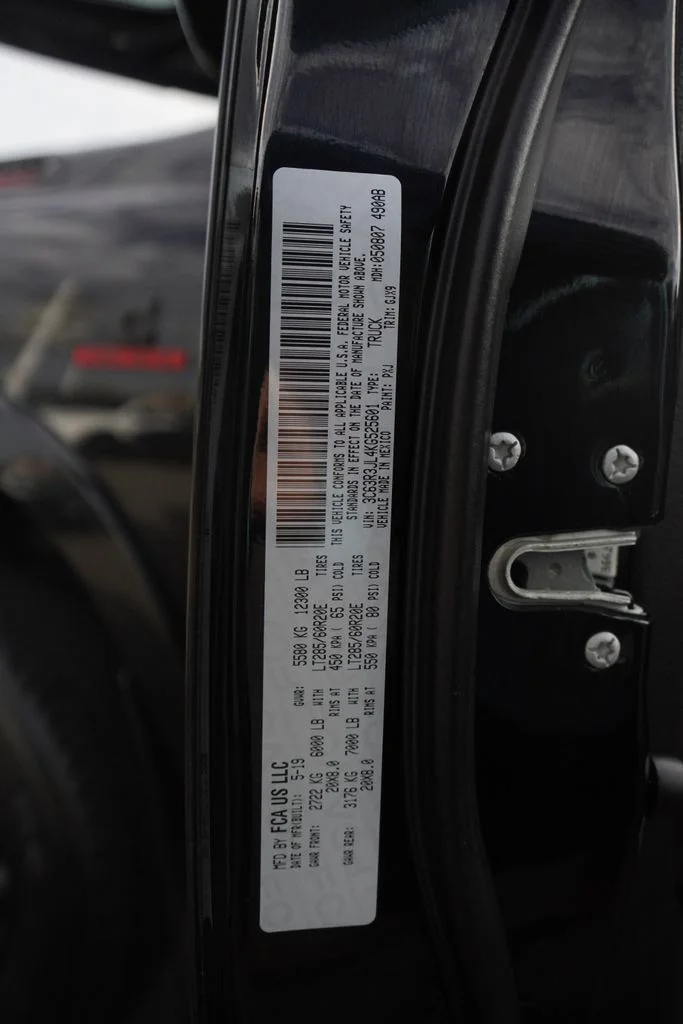 Used 2019 Black Ram Laramie image 44