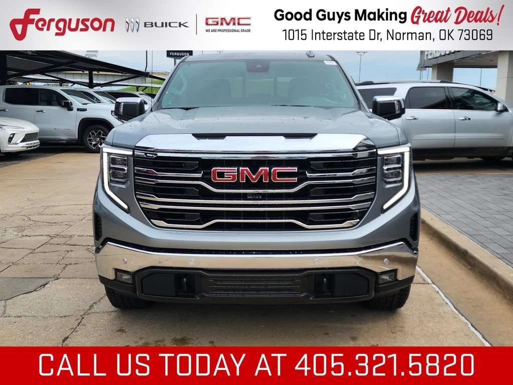 2026 GMC Sierra 1500 SLT - Photo 9