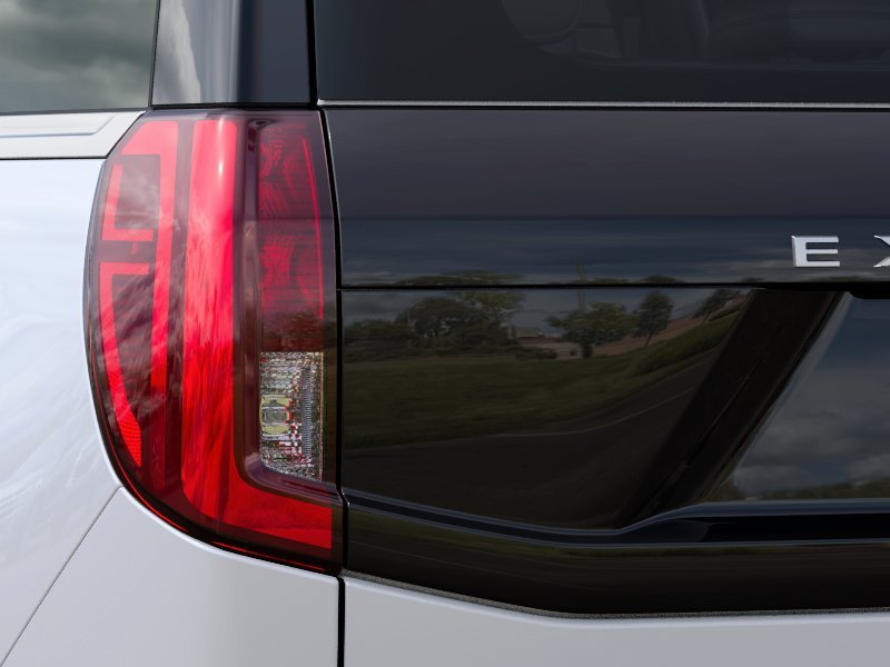 New 2027 Star White Metallic Tri-Coat Ford Active image 44