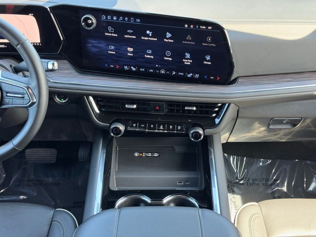 Used 2025 Gray Chevrolet Premier image 30