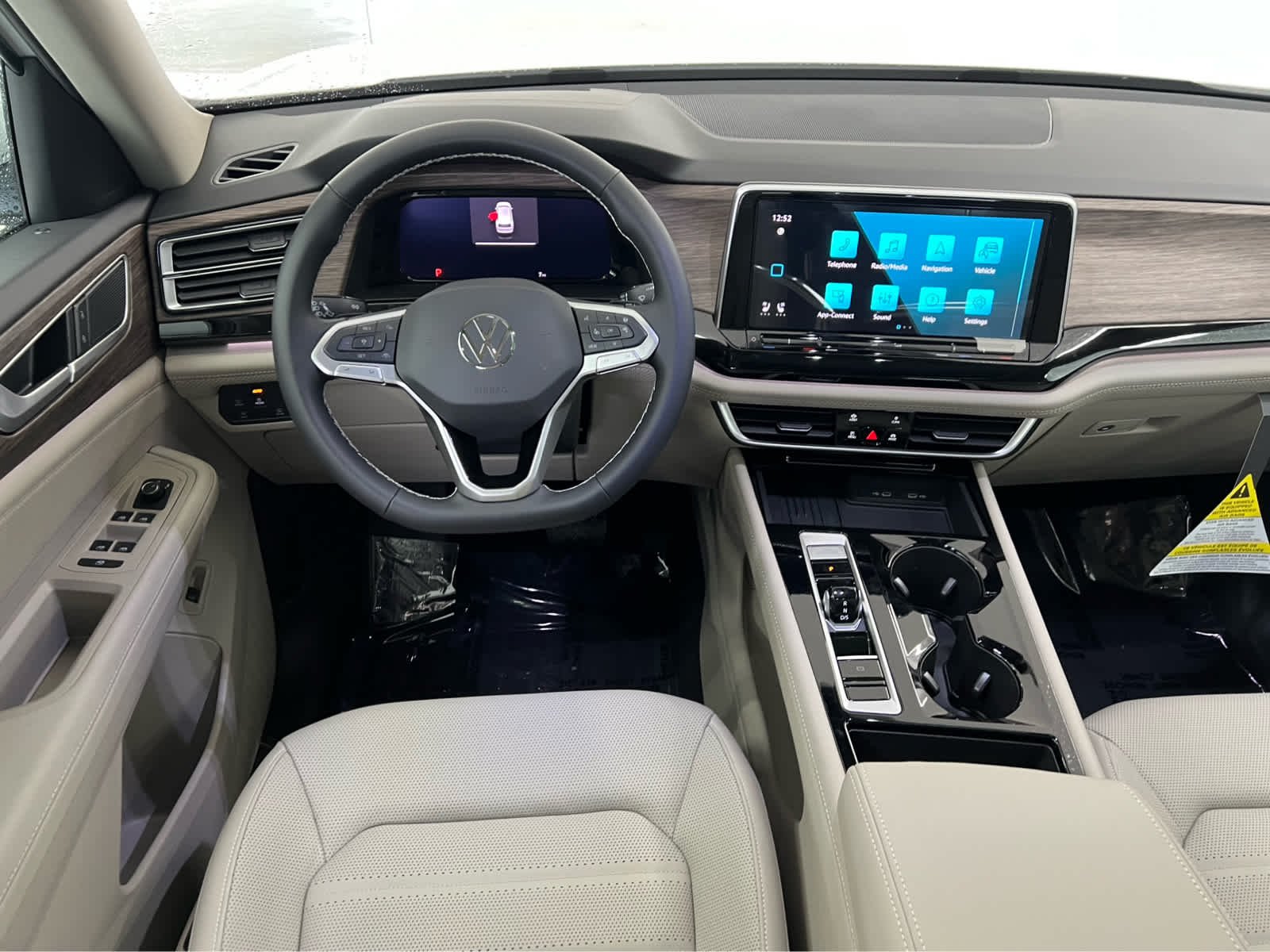 2026 Volkswagen Atlas SEL - Photo 33