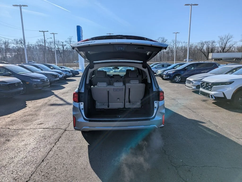 2026 Honda Odyssey Touring - Photo 16