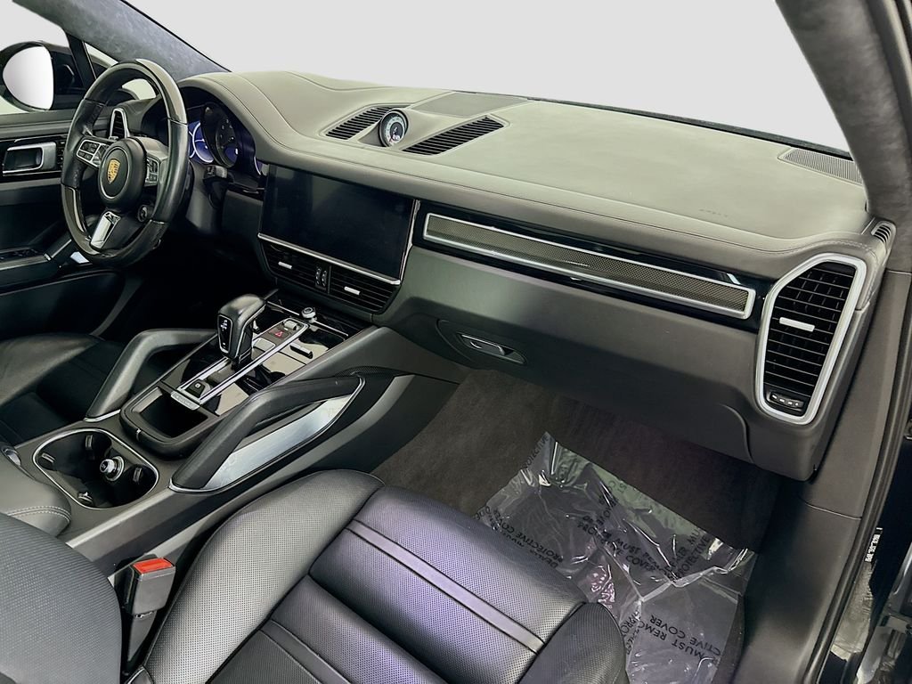 Used 2020 Black Porsche Turbo image 30