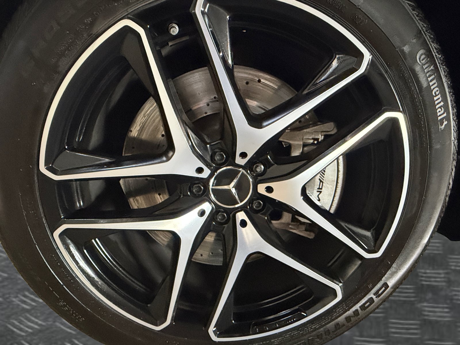 Certified Used 2025 Obsidian Black Metallic Mercedes-Benz AMG® GLE 53 image 9