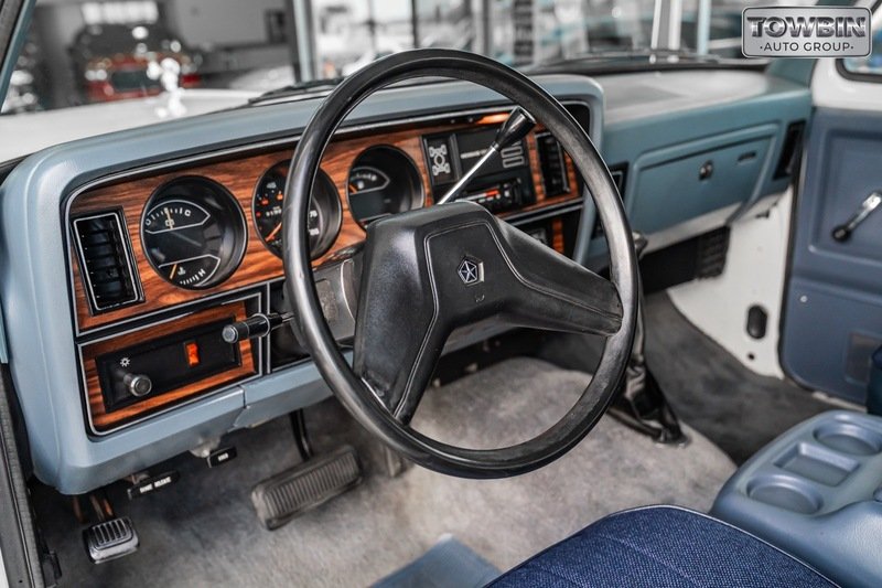1988 Dodge Ramcharger - Photo 11