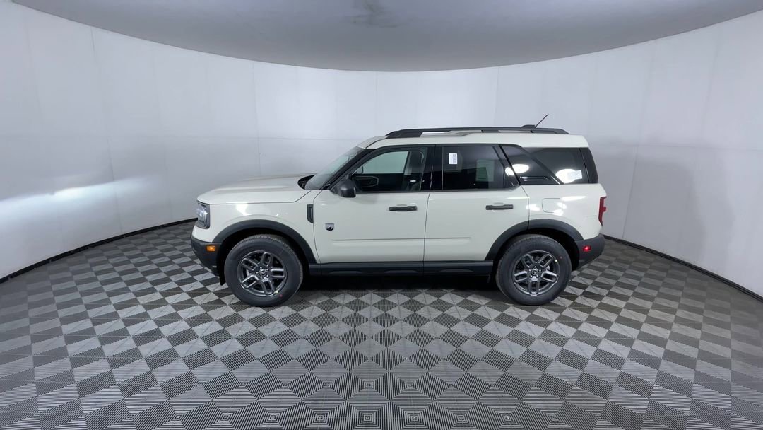 New 2025 Desert Sand Ford Big Bend image 5