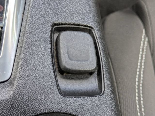Used 2018 Silver Chevrolet 1LT image 23