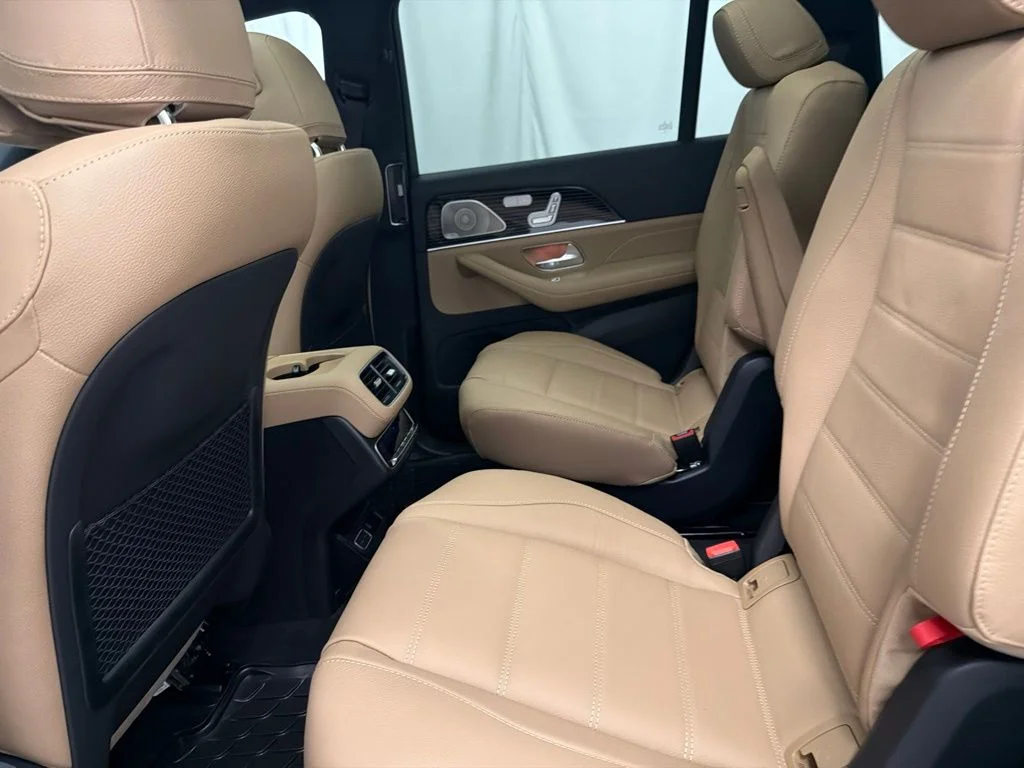New 2026 Black Mercedes-Benz GLS 450 image 19