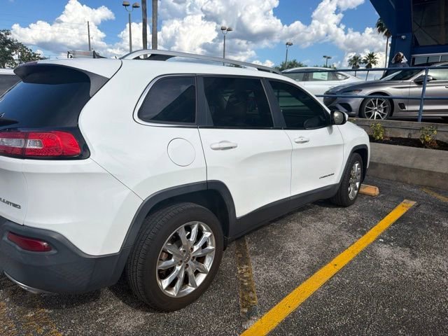Used 2016 Bright White Clearcoat Jeep Limited image 2