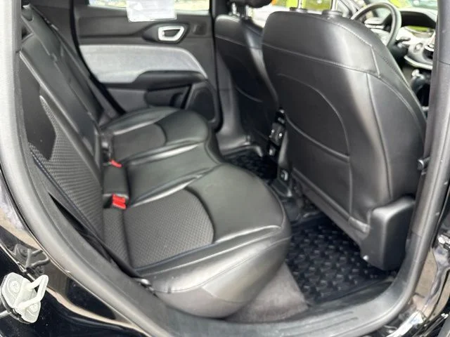 Used 2023 Black Jeep Latitude image 25