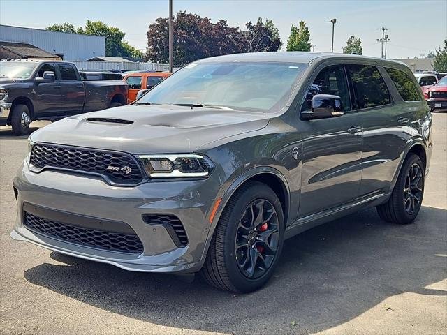 New 2026 Destroyer Gray Clear-Coat Exterior Paint Dodge SRT Hellcat Jailbreak image 3