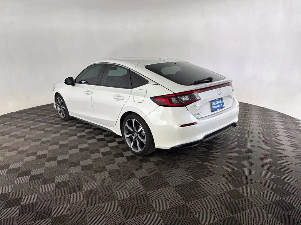 Used 2024 Silver Honda EX-L image 7