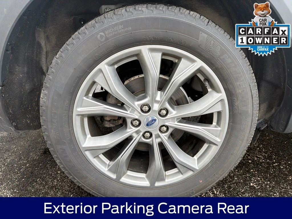Certified Used 2023 White Metallic Ford XLT image 22