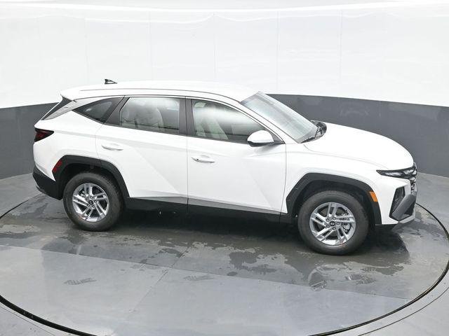 New 2026 White Hyundai SE AWD image 16