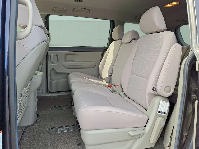 Used 2018 Blue Kia LX image 10