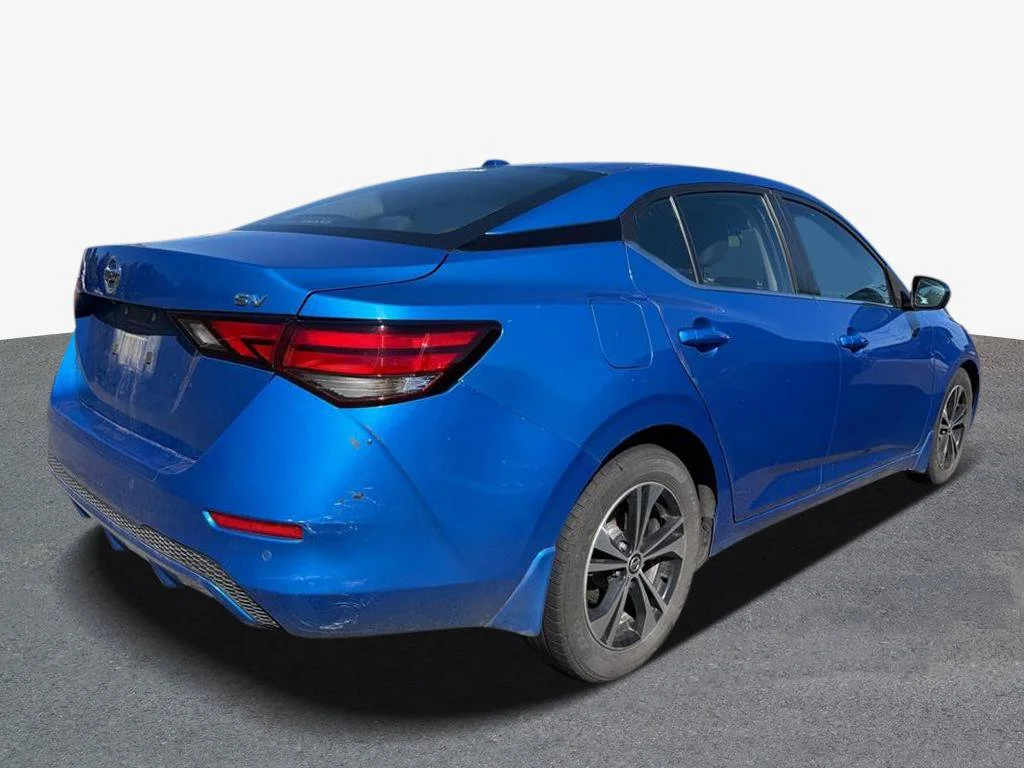 Used 2022 Blue Nissan SV image 3