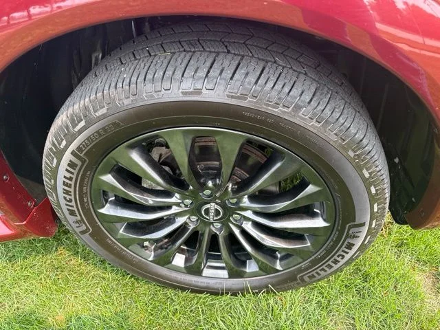 Used 2024 Red Nissan Platinum image 5