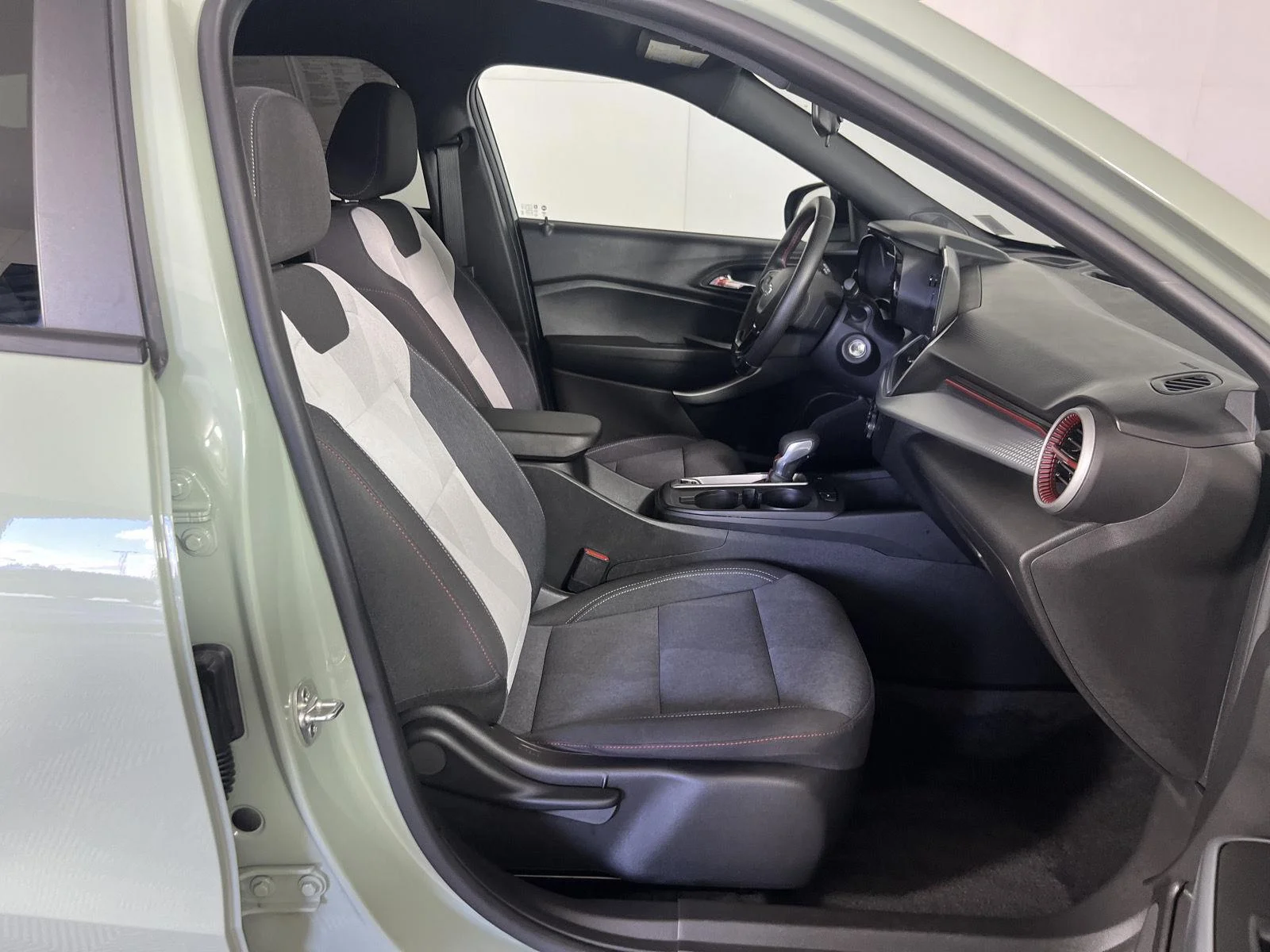 Used 2024 Cacti Green Chevrolet 1RS image 4