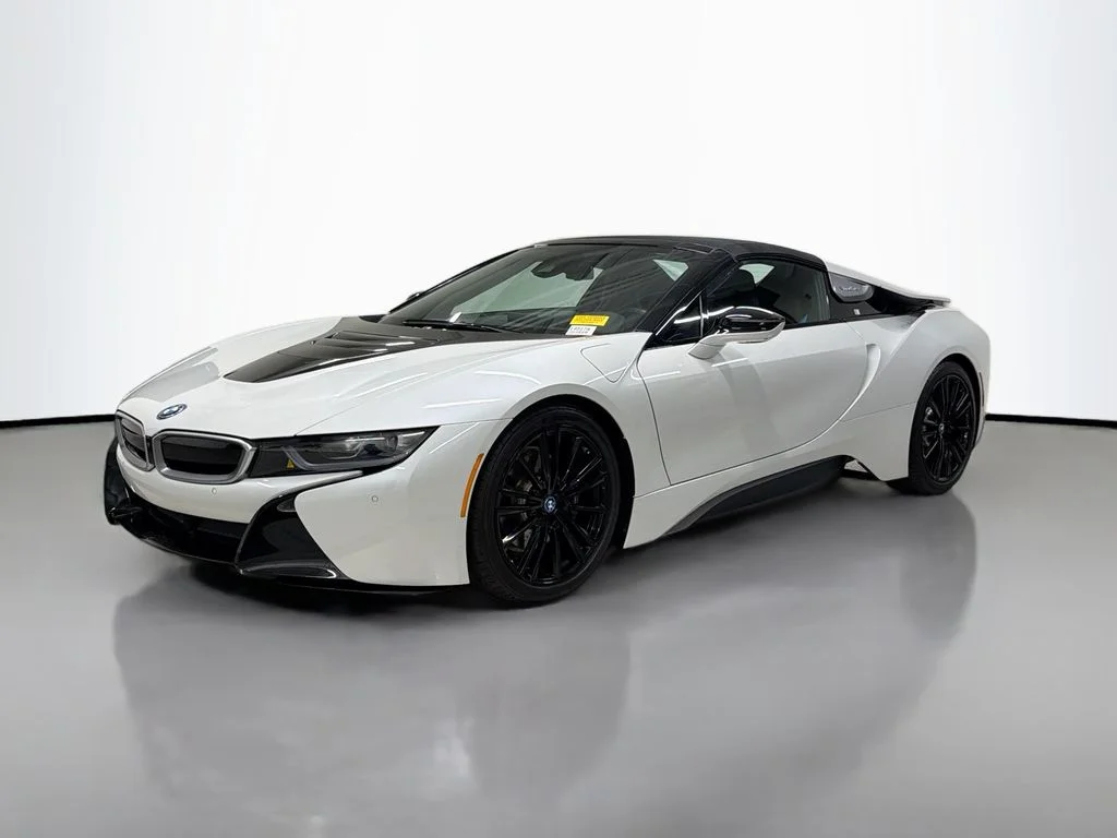 Used 2019 Crystal White Pearl BMW Base image 1