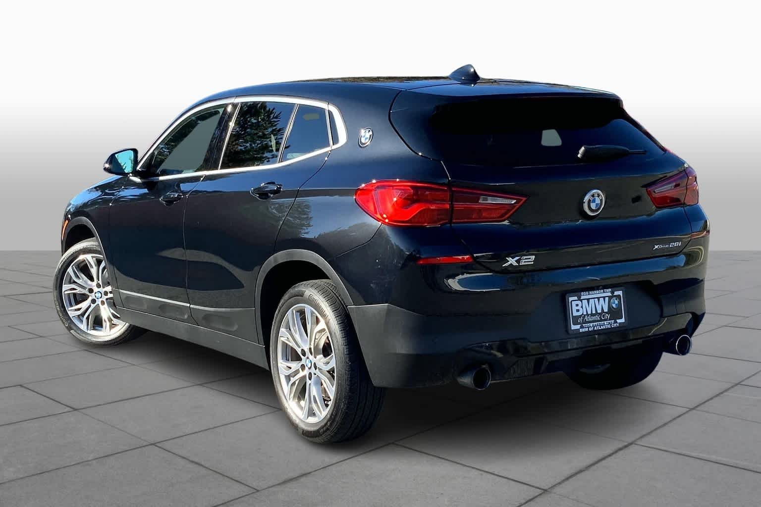 Used 2019 Black Sapphire Metallic BMW xDrive28i image 11