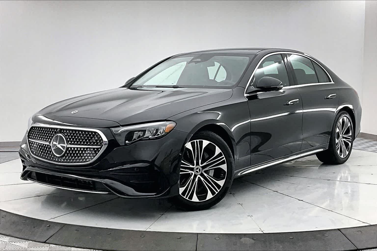 2026 Mercedes-Benz E-Class E350 4MATIC's photo