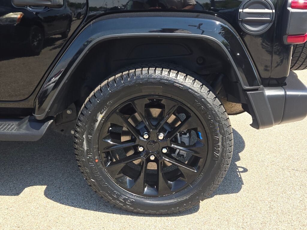 Used 2023 Black Jeep Sahara 4xe image 16