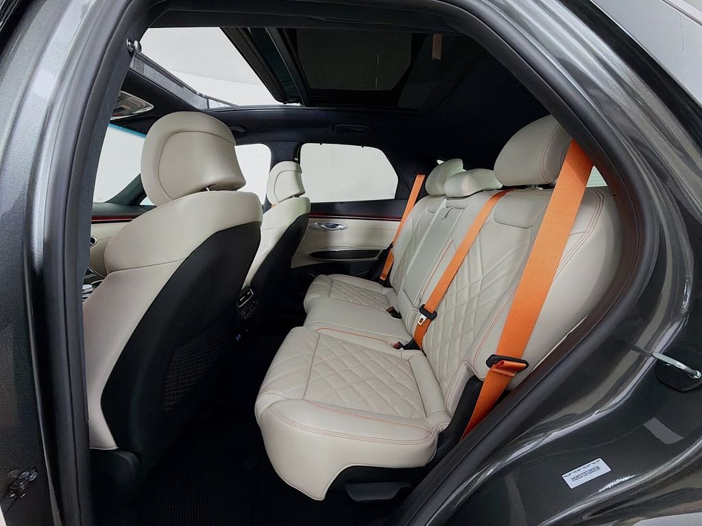 New 2026 Makalu Gray Genesis 3.5T Sport Prestige image 26