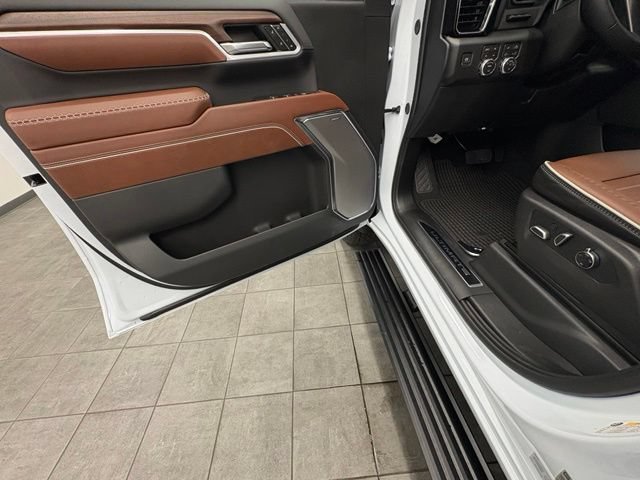 New 2026 Glacier White Tricoat GMC Denali Ultimate image 12