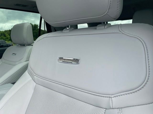 Used 2025 Stone Blue Metallic Ford Platinum image 17