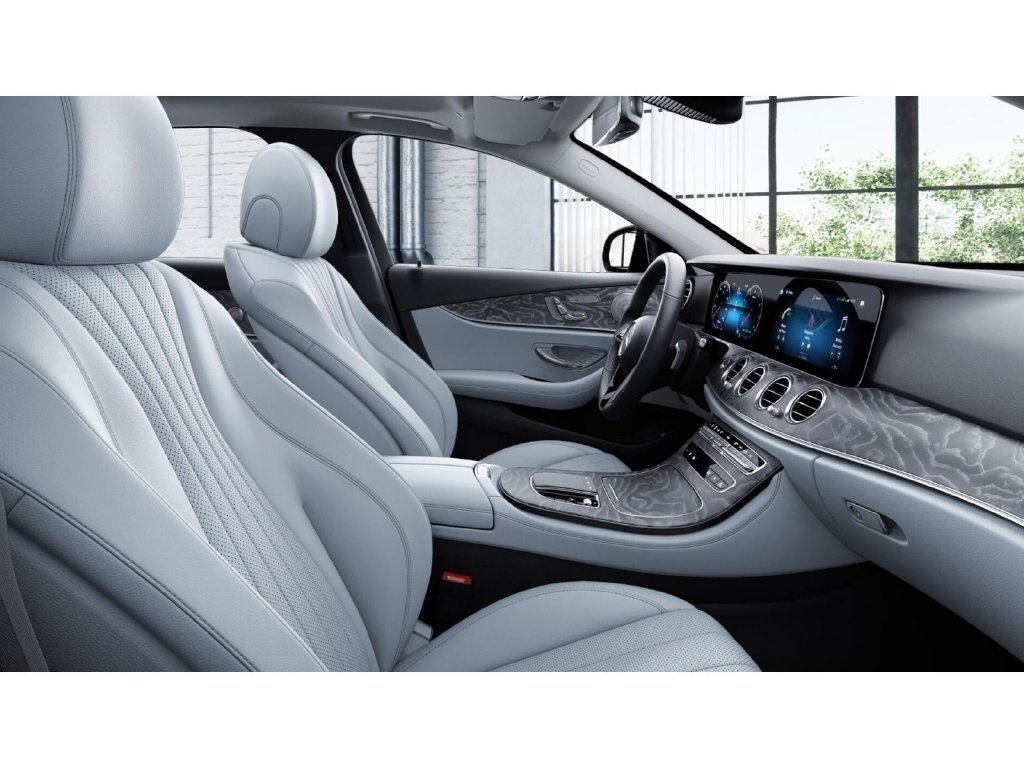 Certified Used 2022 Graphite Gray Metallic Mercedes-Benz  image 4