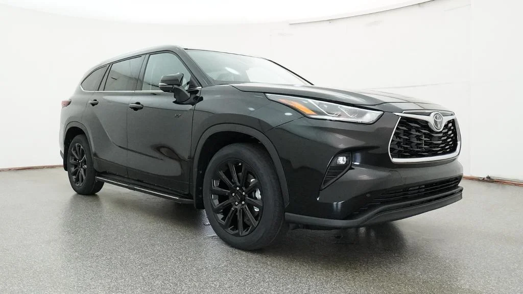 New 2026 Midnight Black Metallic Toyota Limited image 9