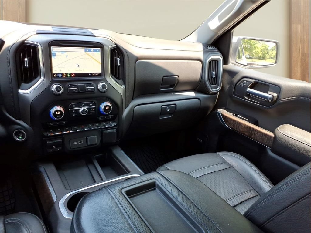 Used 2019 WHITE FROST TRICOAT GMC Denali image 26