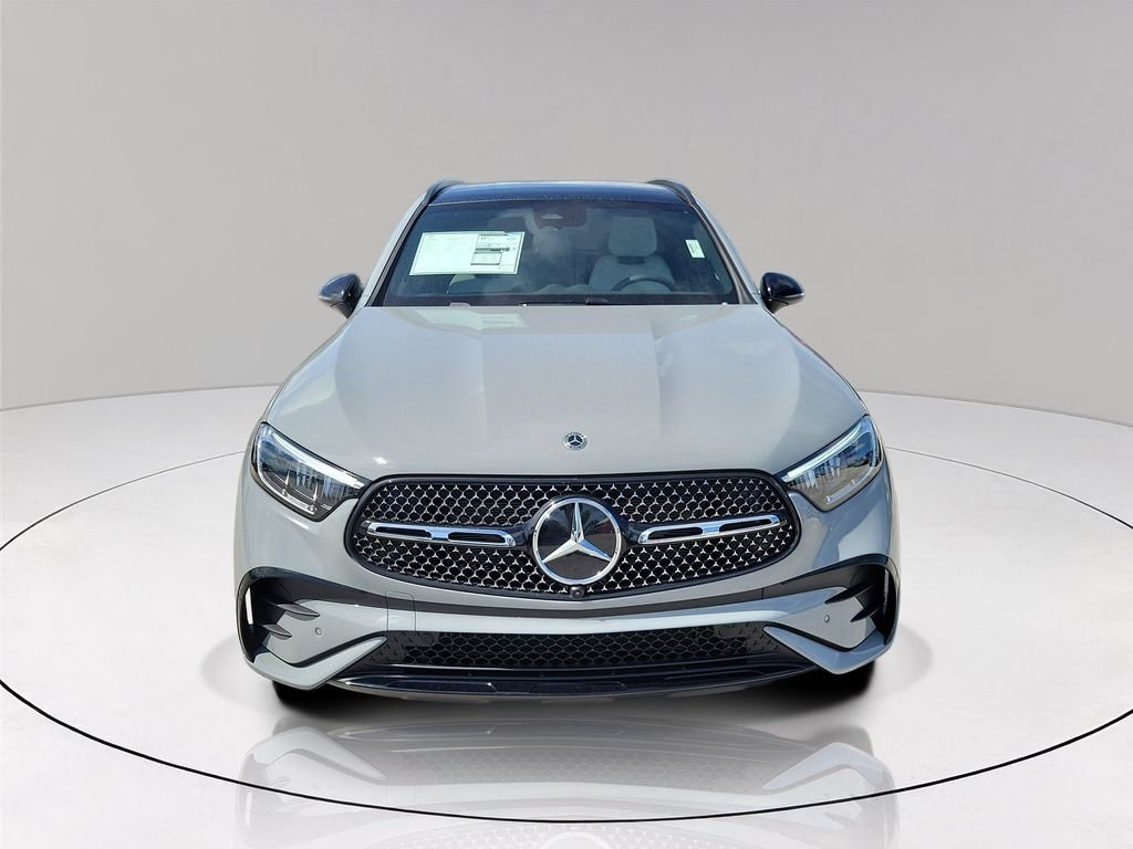 New 2027 MANUFAKTUR Alpine Grey Mercedes-Benz GLC 300 image 2