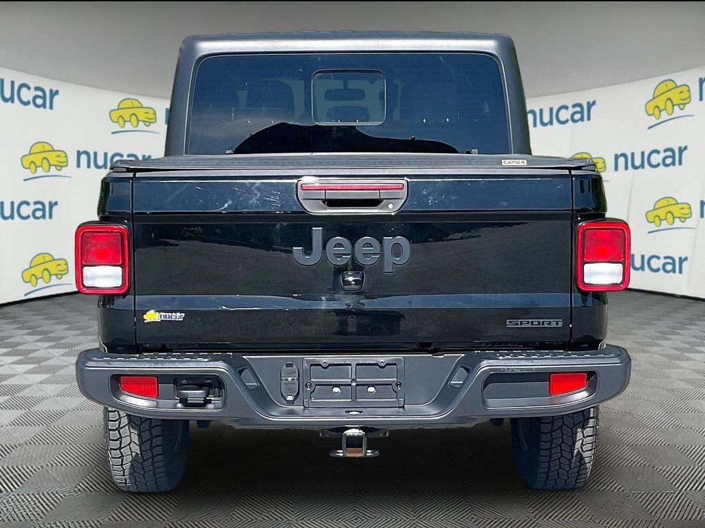Used 2020 Black Jeep Sport image 5