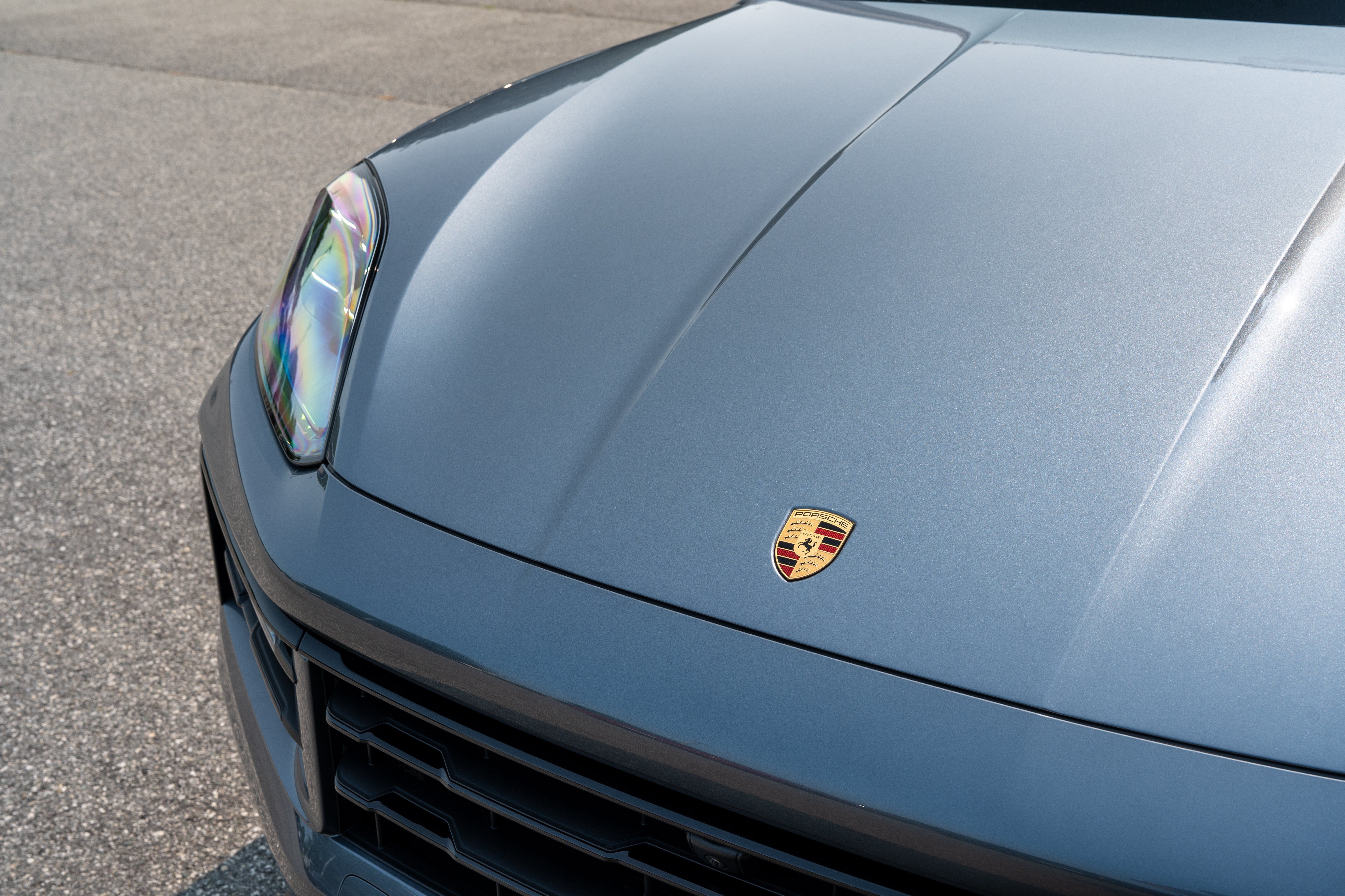 New 2026 Vanadium Grey Metallic Porsche Base image 18