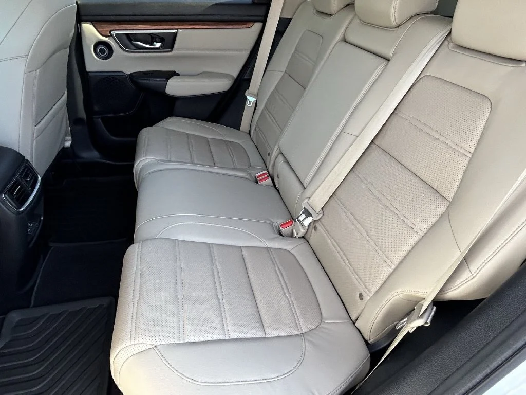 Used 2022 Platinum White Pearl Honda Touring image 13