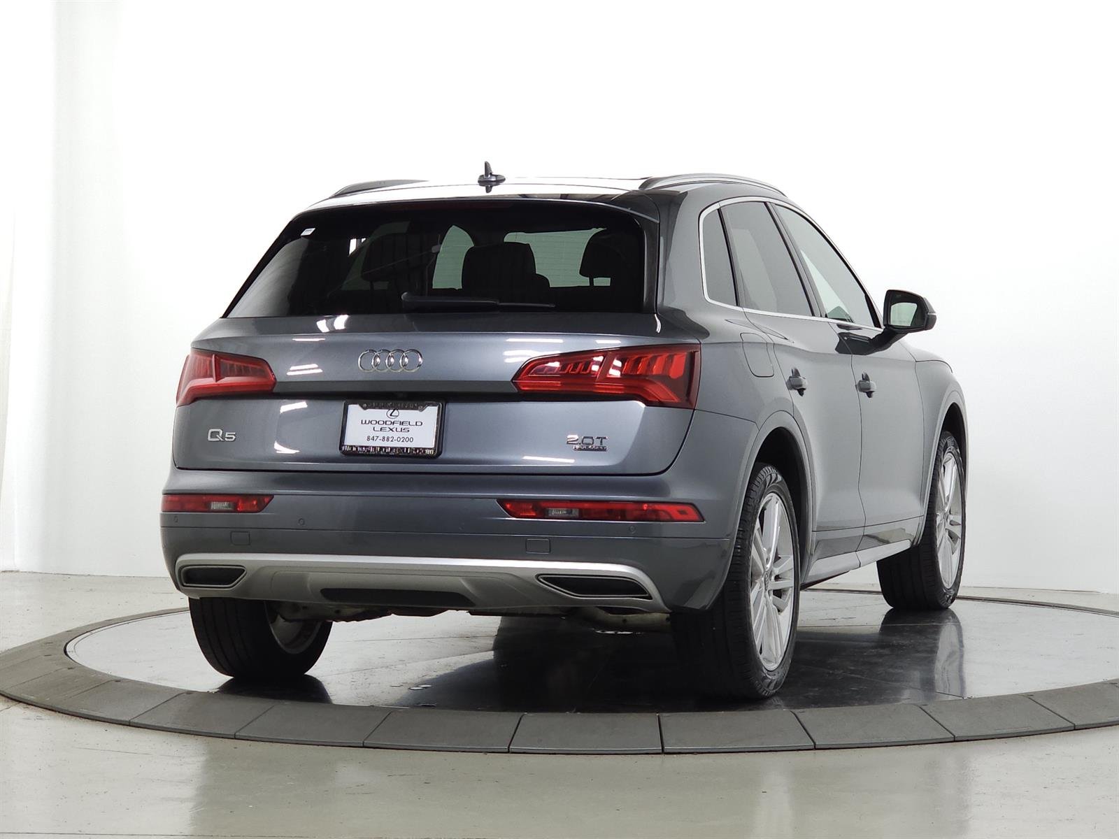 Used 2018 Gray Audi 2.0T quattro Prestige image 11