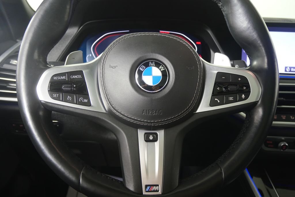 Used 2019 Gray Metallic BMW xDrive40i image 17