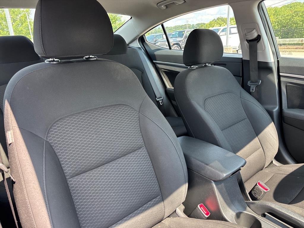 2020 Hyundai Elantra SEL - Photo 30