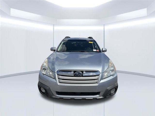 Used 2013 Silver Subaru 2.5i Premium image 2