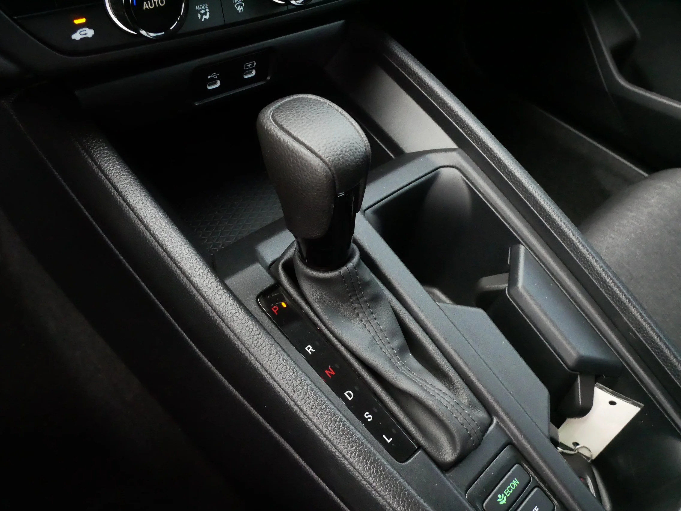 2025 Honda Accord SE - Photo 59