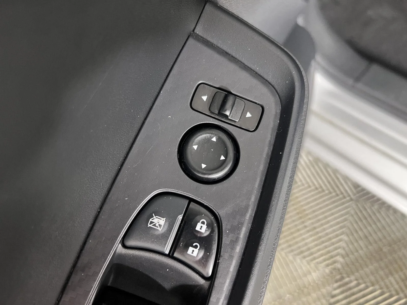 Used 2023 Gun Metallic Nissan SV image 12
