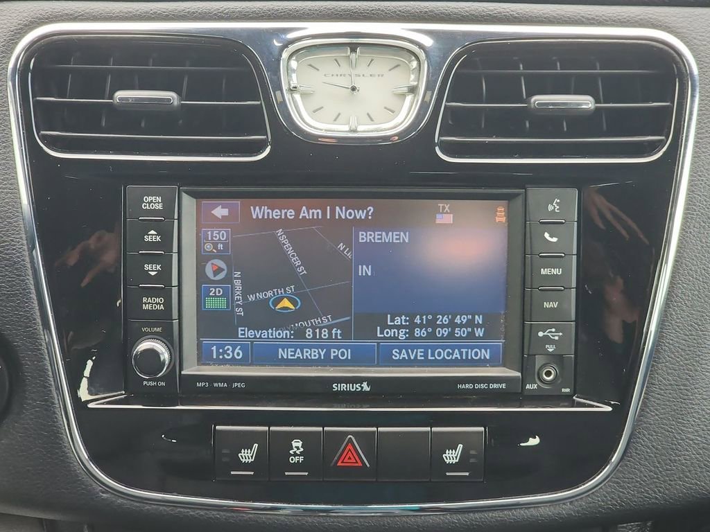 2012 Chrysler 200 Limited - Photo 16